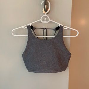 Lululemon size 6 bra